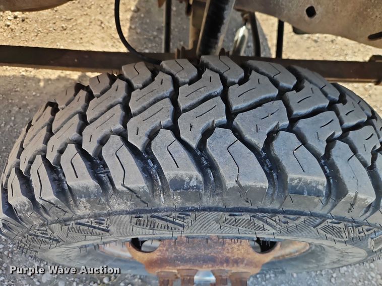 image for item EO4799 1994 Ford F350 bale bed pickup truck