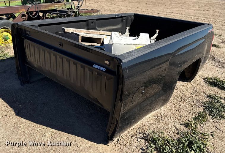 image for item EP0833 Chevrolet Silverado pickup truck bed