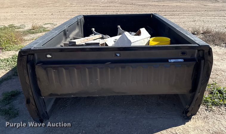 image for item EP0833 Chevrolet Silverado pickup truck bed