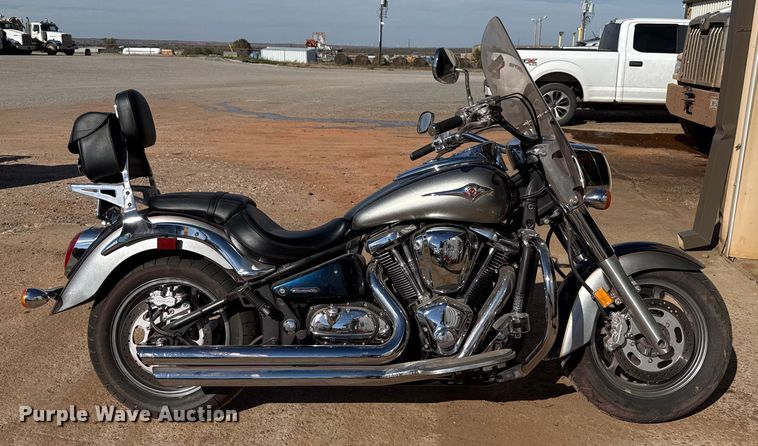 image for item EP0897 2006 Kawasaki Vulcan motorcycle