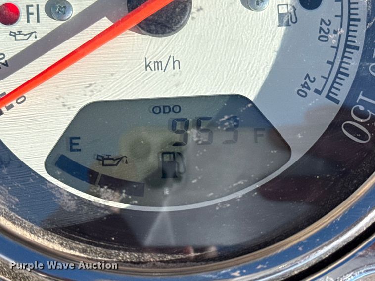 image for item EP0897 2006 Kawasaki Vulcan motorcycle