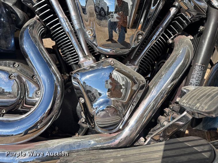 image for item EP0897 2006 Kawasaki Vulcan motorcycle