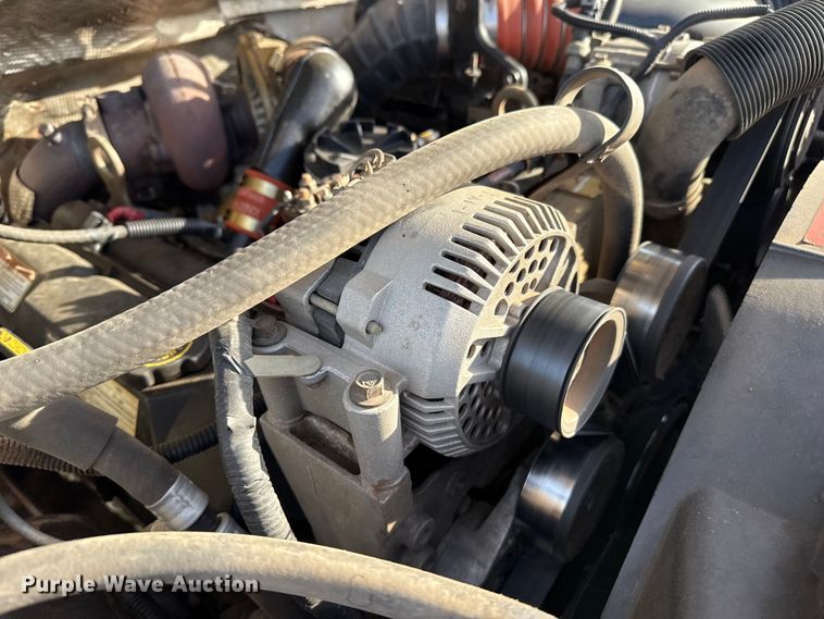 image for item EP0936 1997 Ford F250 SuperCab truck cab and chassis