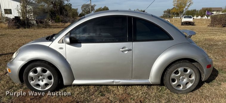 image for item EP0937 2001 Volkswagen New Beetle 