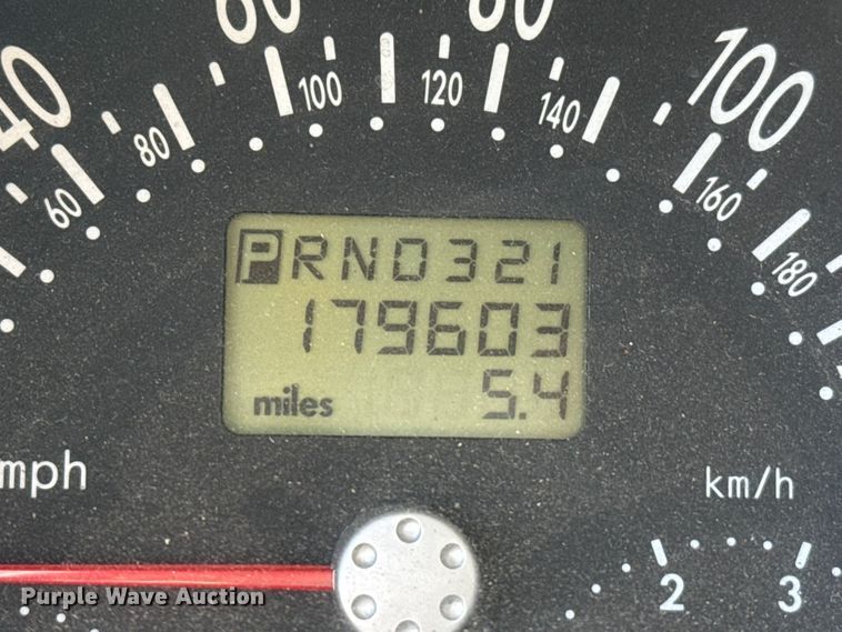 image for item EP0937 2001 Volkswagen New Beetle 