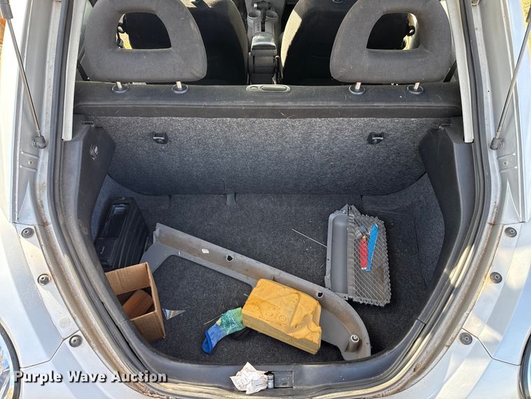 image for item EP0937 2001 Volkswagen New Beetle 