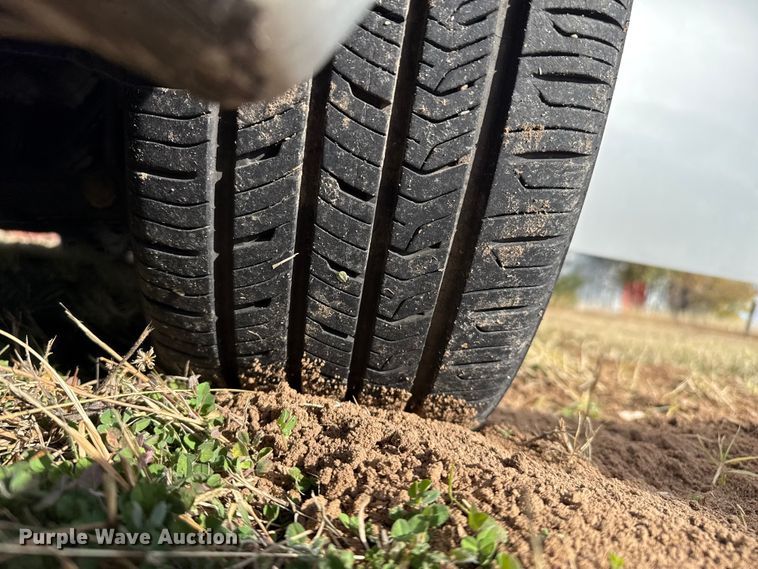 image for item EP0937 2001 Volkswagen New Beetle 