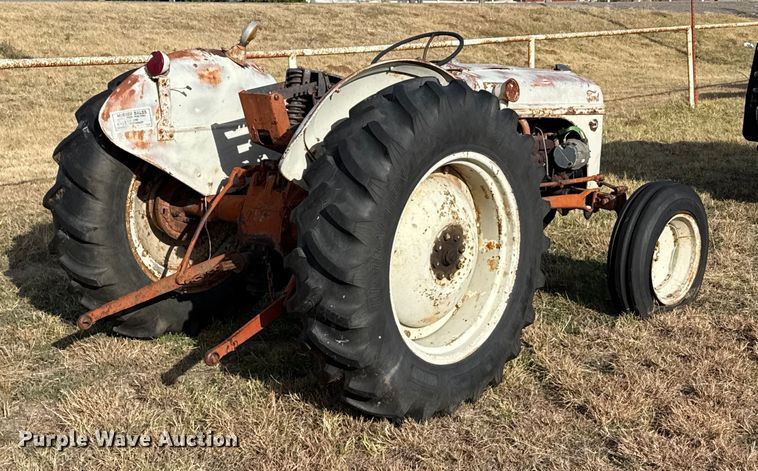 image for item EP0938 1942 Ford 9N tractor