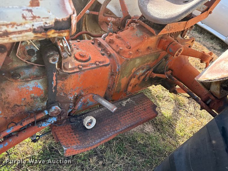 image for item EP0938 1942 Ford 9N tractor