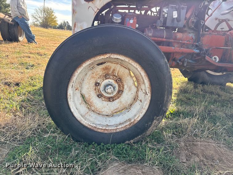 image for item EP0938 1942 Ford 9N tractor