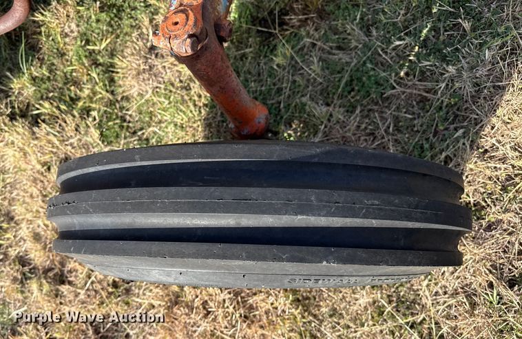 image for item EP0938 1942 Ford 9N tractor