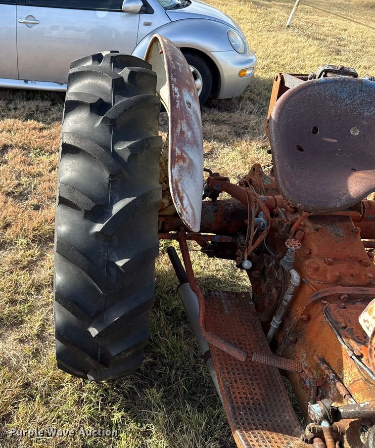 image for item EP0938 1942 Ford 9N tractor