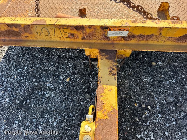 image for item ER0217 2008 Butler tilt deck utility trailer