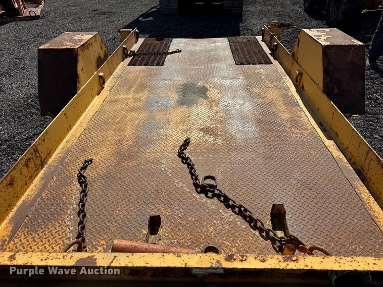 image for item ER0217 2008 Butler tilt deck utility trailer