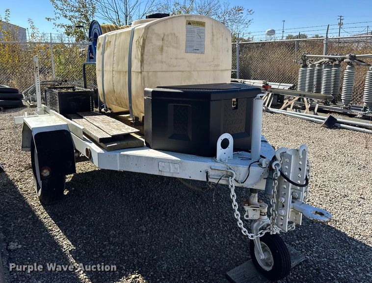 image for item ER0235 1976 Inland sprayer trailer