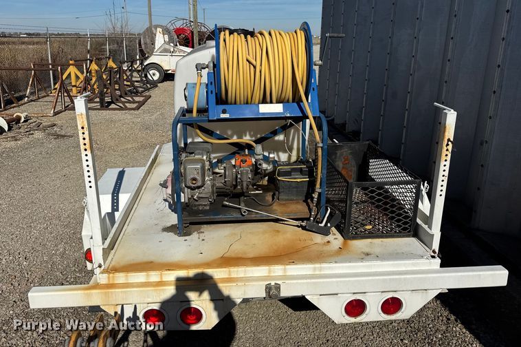 image for item ER0235 1976 Inland sprayer trailer