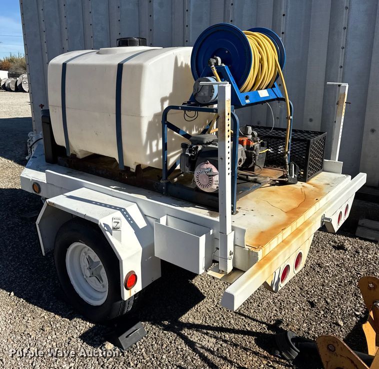 image for item ER0235 1976 Inland sprayer trailer