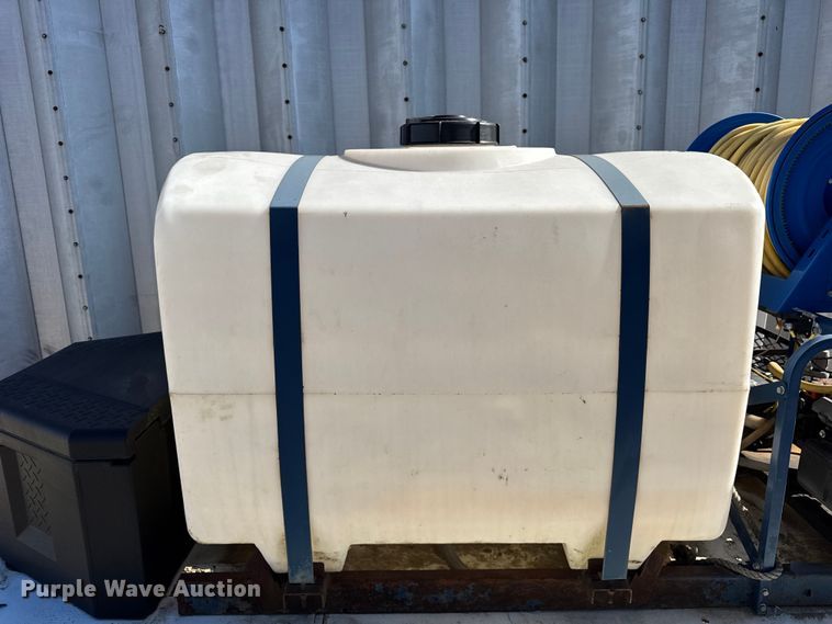 image for item ER0235 1976 Inland sprayer trailer