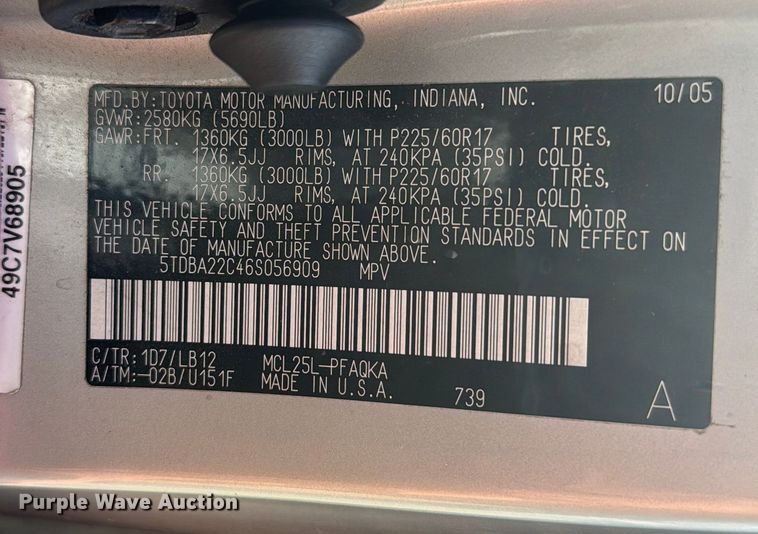 image for item ER2451 2006 Toyota Sienna van