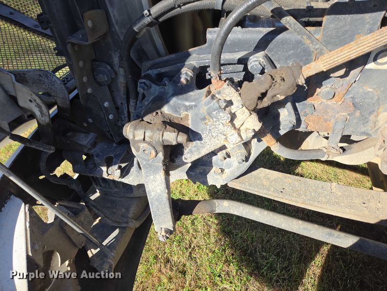 image for item ES2516 2012 Kenworth T660 semi truck