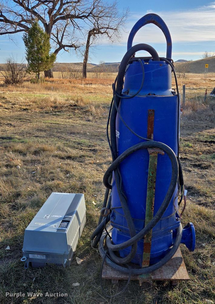 image for item ES2536 Sulzer XFP105J-CB2-PE860/4 pump