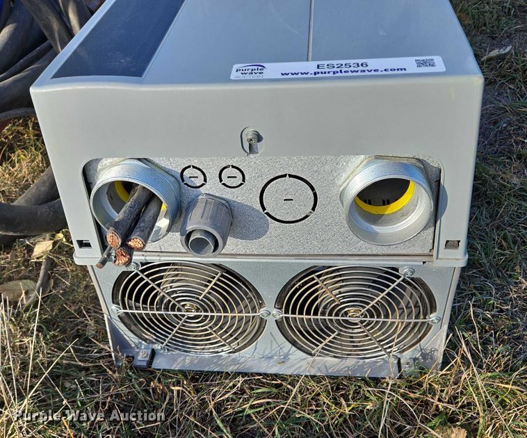 image for item ES2536 Sulzer XFP105J-CB2-PE860/4 pump