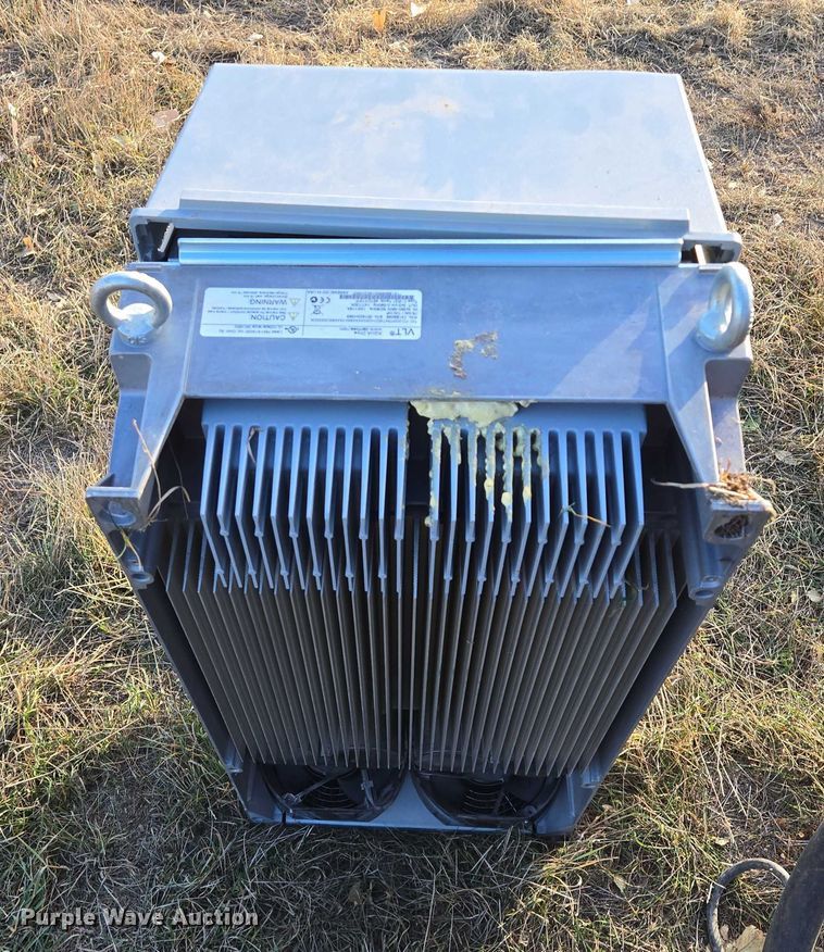 image for item ES2536 Sulzer XFP105J-CB2-PE860/4 pump