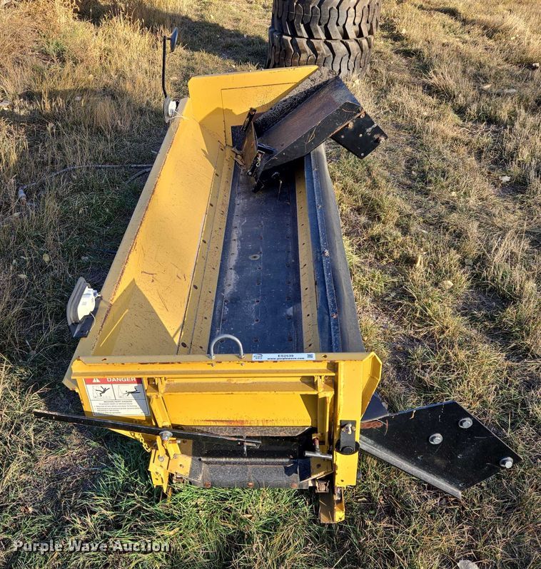 image for item ES2539 Hi-Way TGC-18 tailgate spreader