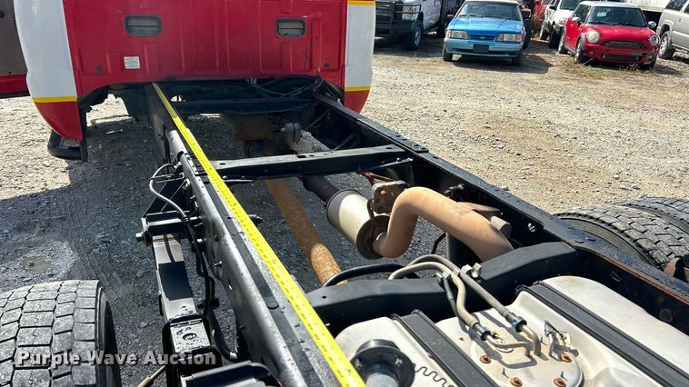 image for item ET3323 2008 Ford F550 truck cab and chassis