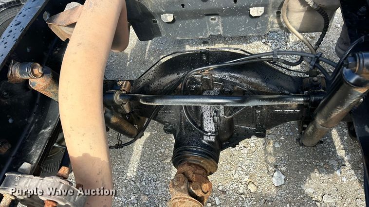 image for item ET3323 2008 Ford F550 truck cab and chassis