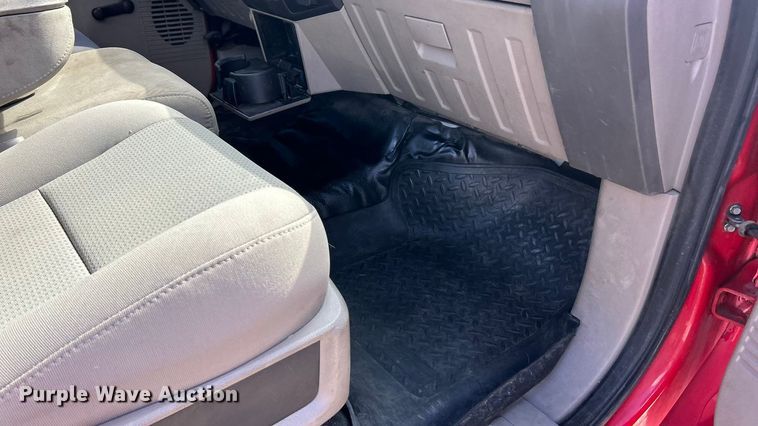 image for item ET3323 2008 Ford F550 truck cab and chassis