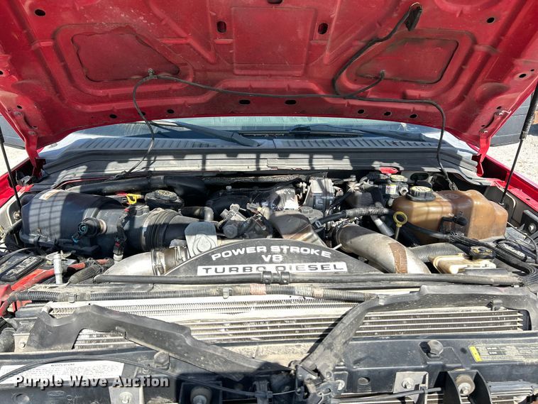 image for item ET3323 2008 Ford F550 truck cab and chassis