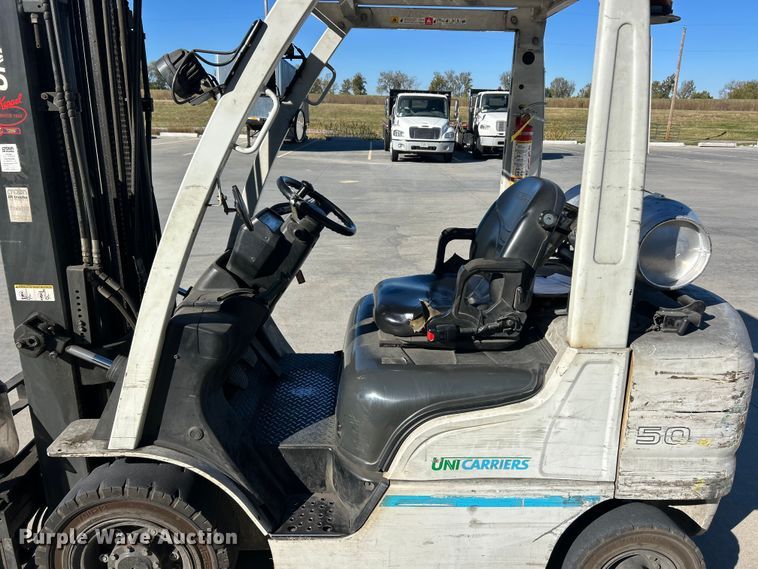 image for item ET3365 2016 UniCarriers PF50 forklift