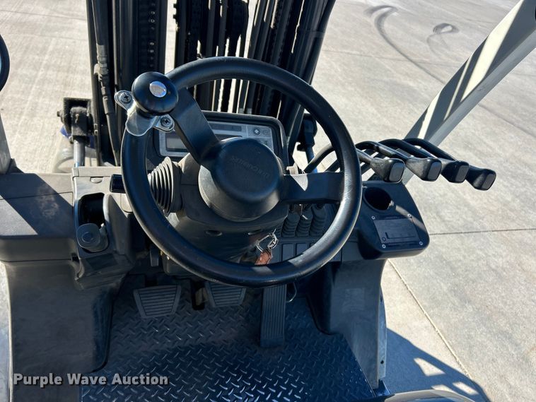 image for item ET3365 2016 UniCarriers PF50 forklift