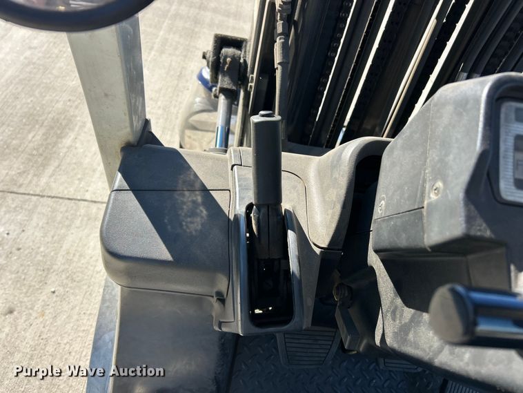 image for item ET3365 2016 UniCarriers PF50 forklift