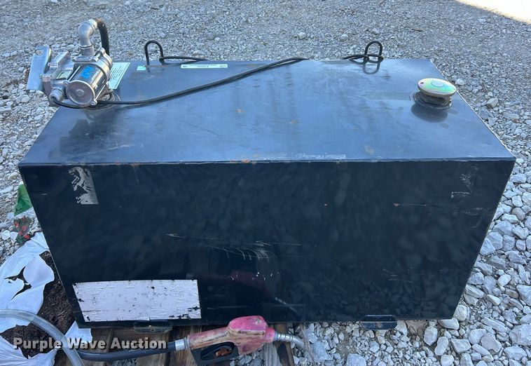 image for item ET6542 (2) fuel tanks