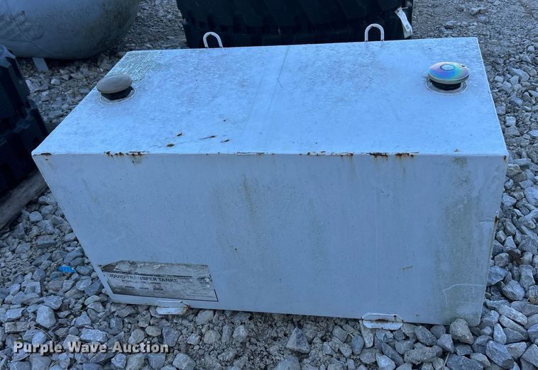 image for item ET6542 (2) fuel tanks