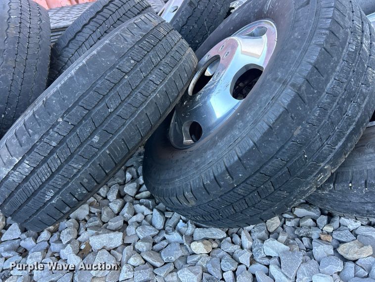 image for item ET6544 (8) 225/70R19.5 tires and wheels