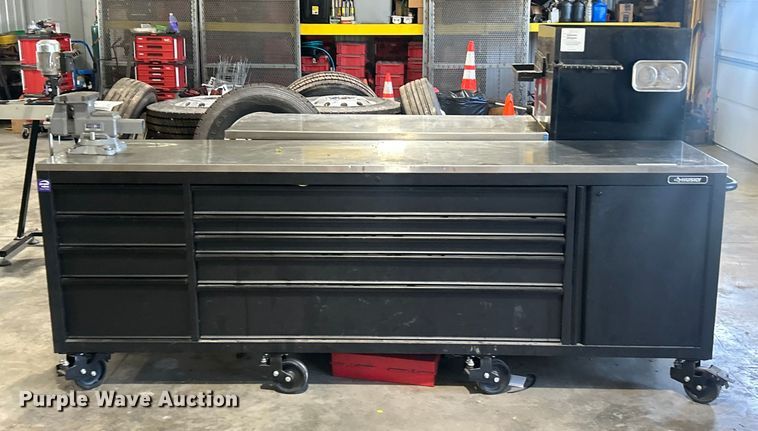 image for item ET6546 (2) toolboxes