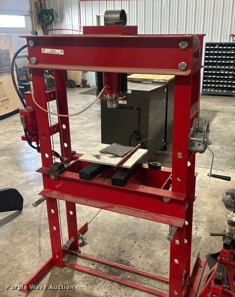 image for item ET6551 American Forge & Foundry 837 press