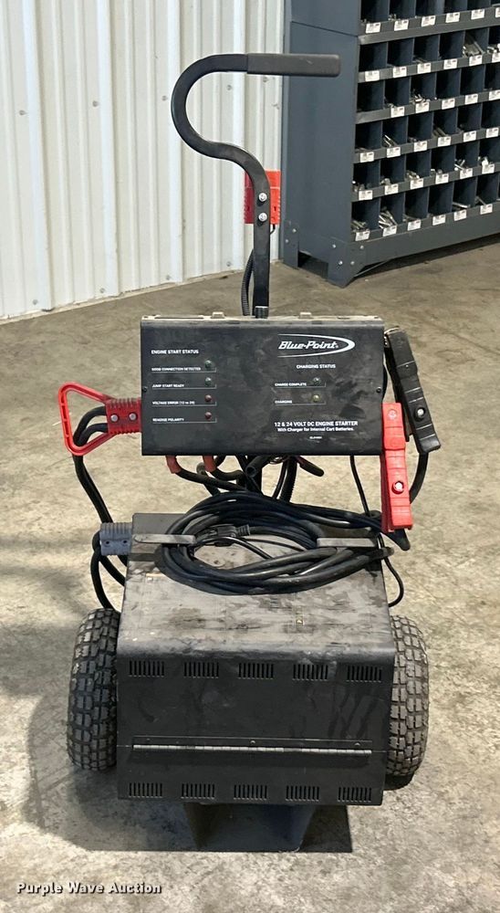 image for item ET6554 Blue Point charger / jump pack