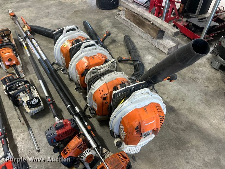 image for item ET6556 Lawn and garden equipment