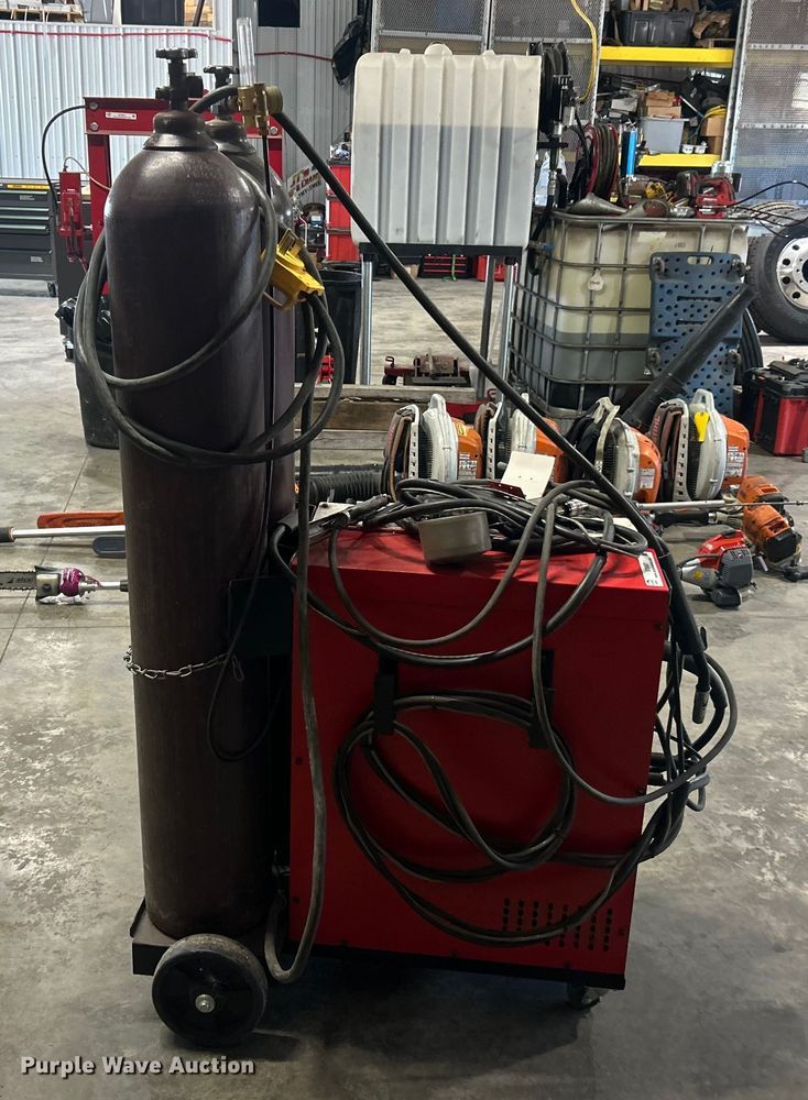 image for item ET6557 Snap-On M350XL welder