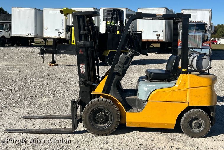 image for item ET6560 Mitsubishi FG25N forklift