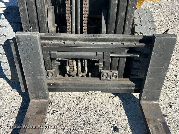 image for item ET6560 Mitsubishi FG25N forklift