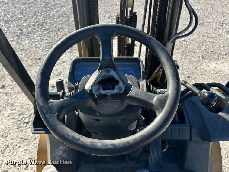 image for item ET6560 Mitsubishi FG25N forklift