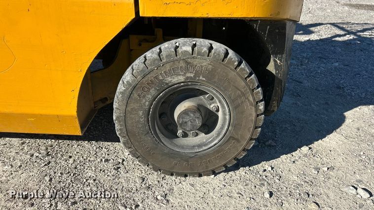 image for item ET6560 Mitsubishi FG25N forklift