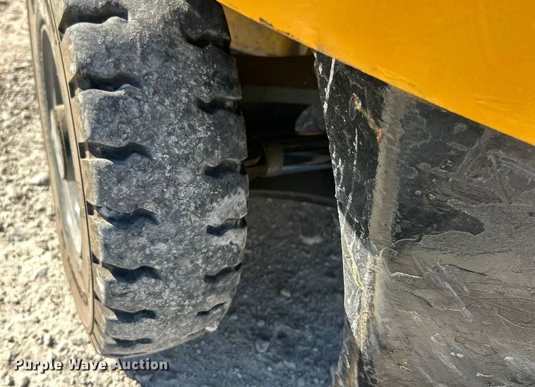 image for item ET6560 Mitsubishi FG25N forklift