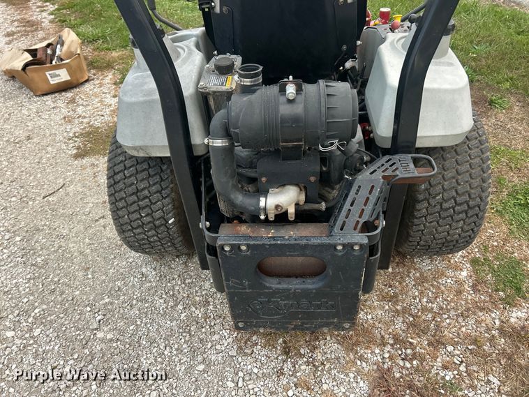 image for item ET6566 Exmark LHP5220KC ZTR lawn mower