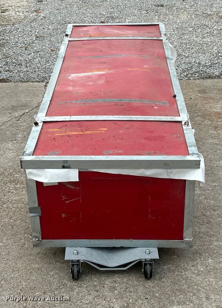 image for item ET6567 Gold Mountain storage shelter